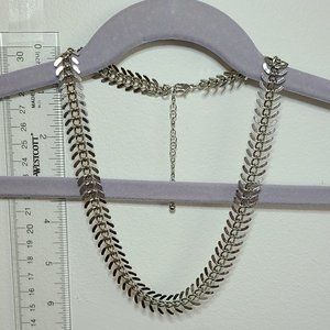 BN Fish bone/Laurel Leaves Silver Necklace